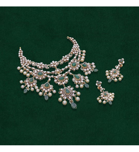 Magnificent Gold with diamond emerald floral necklace Haram set
