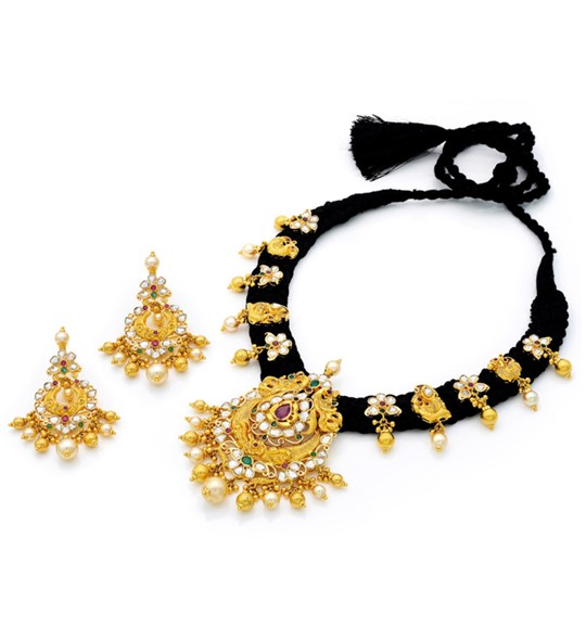Black Thread Gold Pachi Necklace Set