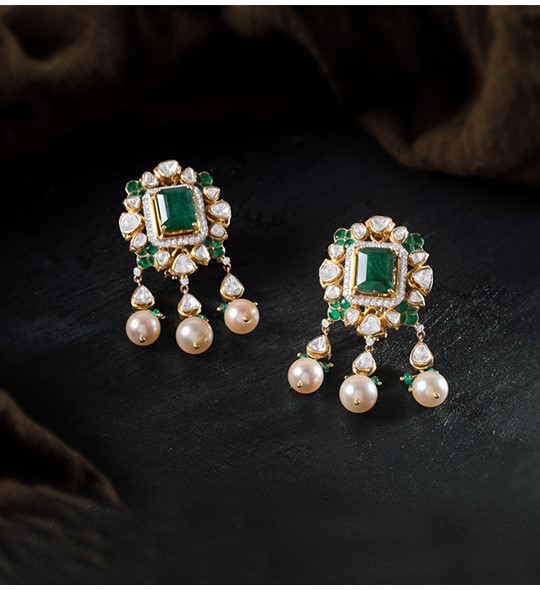 Polki Emeralds Earrings in yellow gold