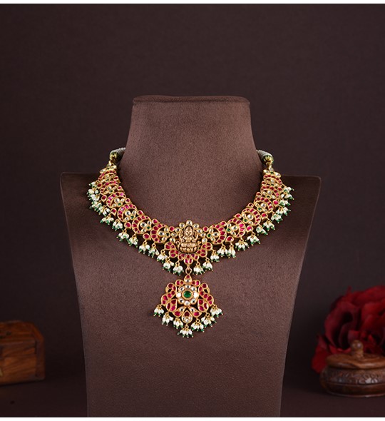 Luxy Gold Kundan Necklace