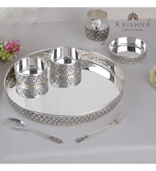 Silver Dinner Set In Nakshi Work