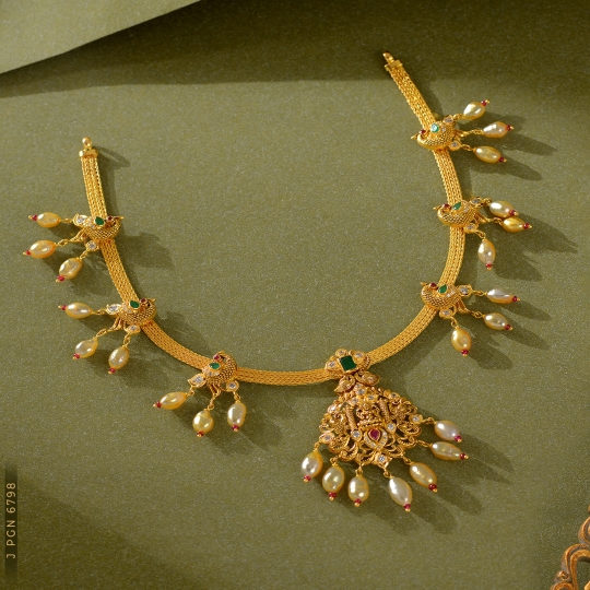 Keshi Pearl Gold Necklace in Peacock Motif