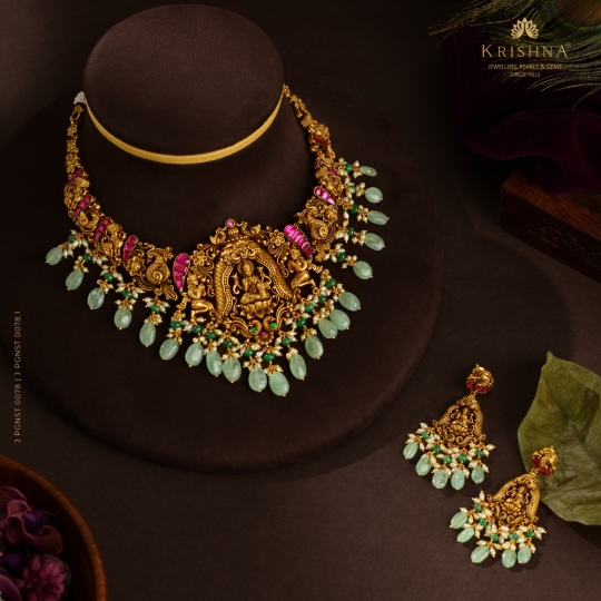 Goddess Laxmi Gold Necklace Sets