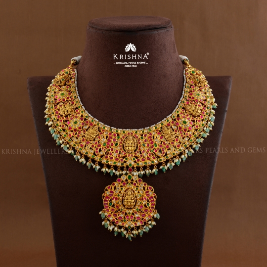 Filgree Work Gold Kundan Necklace