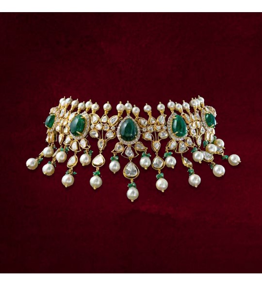 Emeralds Uncut Diamonds Gold Choker Necklace