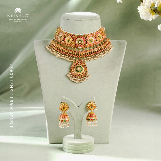 Traditional Bridal Gold Kundan Set
