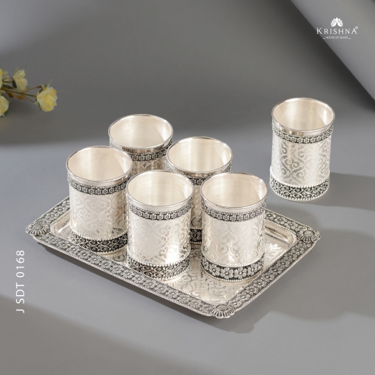 Classic Silver Glass & Tray Set