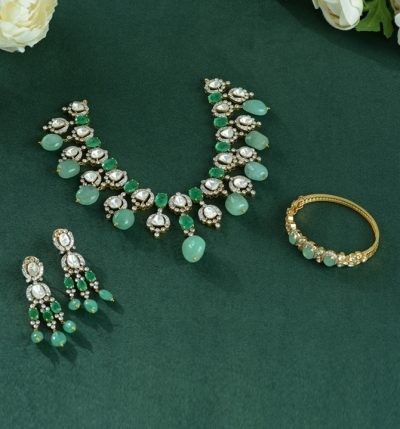 Discover the Beauty of Exquisite Polki Jewellery - Shop Online Now!