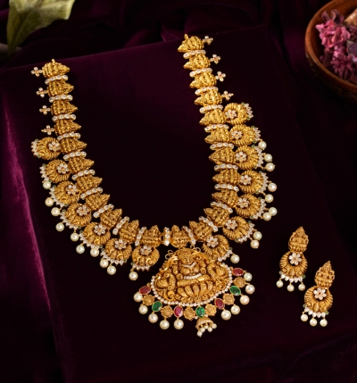 Looking for long chain necklace designs in gold Store Online with  International Courier? in 2023