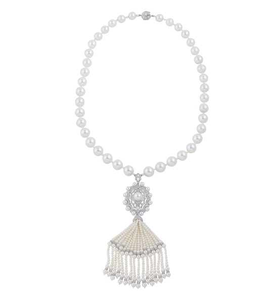 Classic White Gold Pearls Necklace