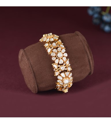 Real Diamonds Golden Polki Diamond Bracelet Weight 25 Gm