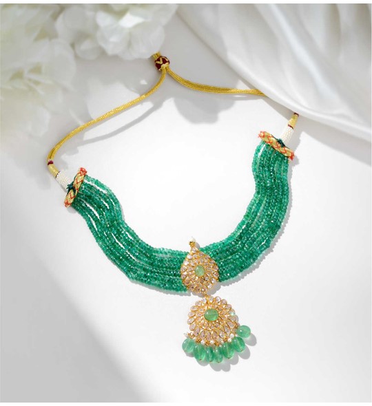 Green Beads Gold Pearl Necklace