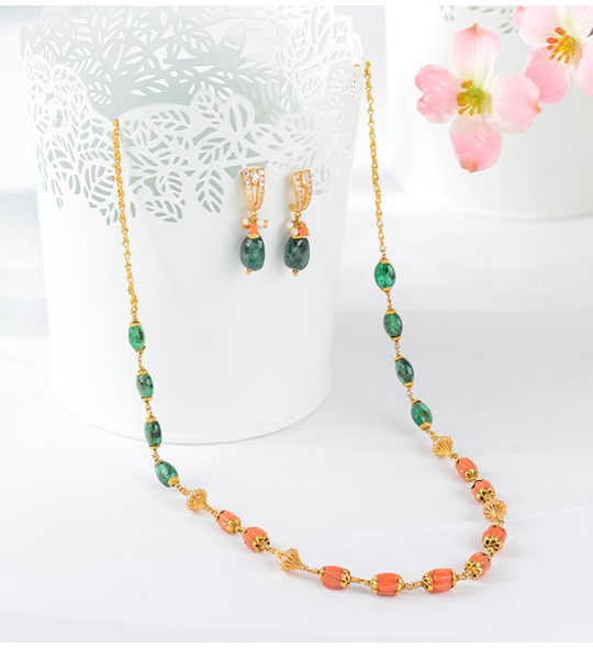 Dainty Coral and Emeralds Beads | Gold Pearl Necklace Sets