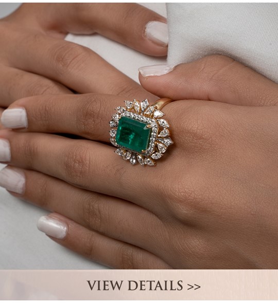 Scalloped Pavé Emerald Gemstone Ring | Emerald Luxe Ballad | Brilliant Earth