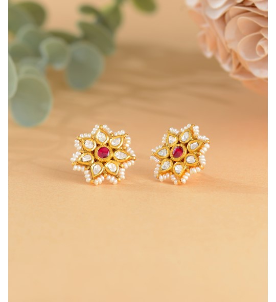 Diamond Polki Studs in Flower Motifs