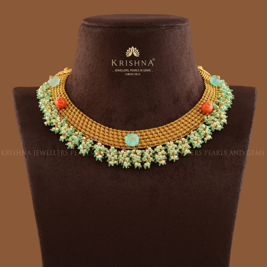 Emerald Gold Mesh Necklace