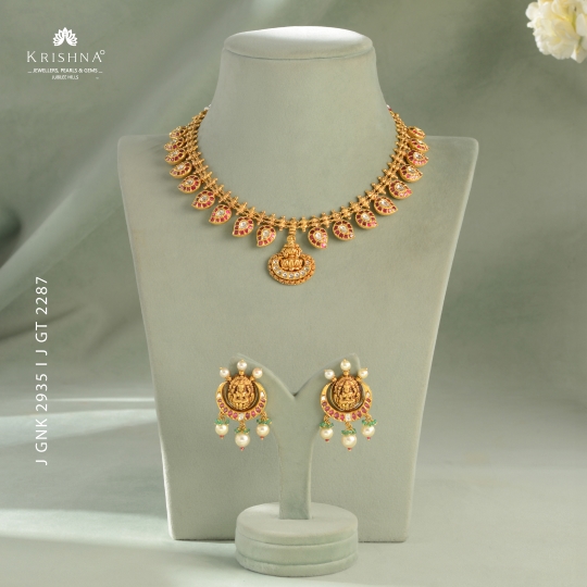 Mango & Laxmi Gold Kundan Set