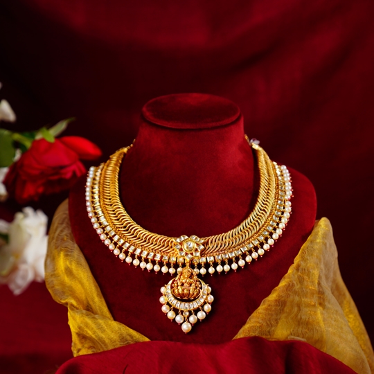 Jalebi Necklace with Floral and Laxmi Motif