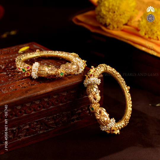 22K Traditional Bangles