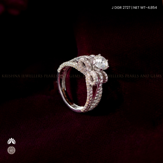 Diamond Ring with Bow Design