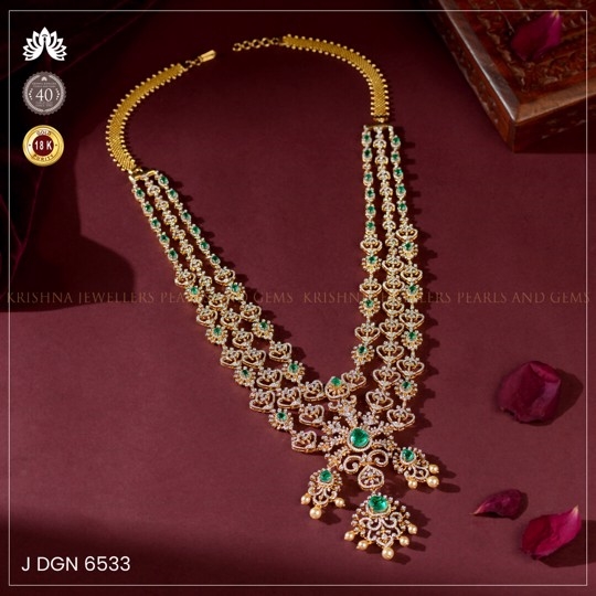 Luxurious 2-Layered Diamond Emerald Long Haar Necklace